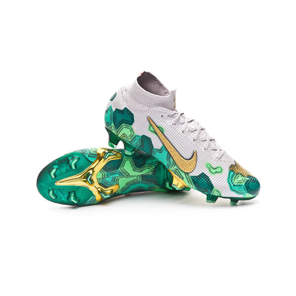 Nike Men 'Mercurial Superfly 7 Elite Firm Ground Football Shoe